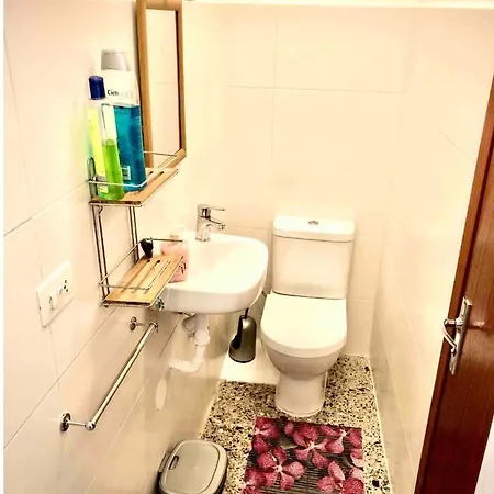 House By The River 別荘 *